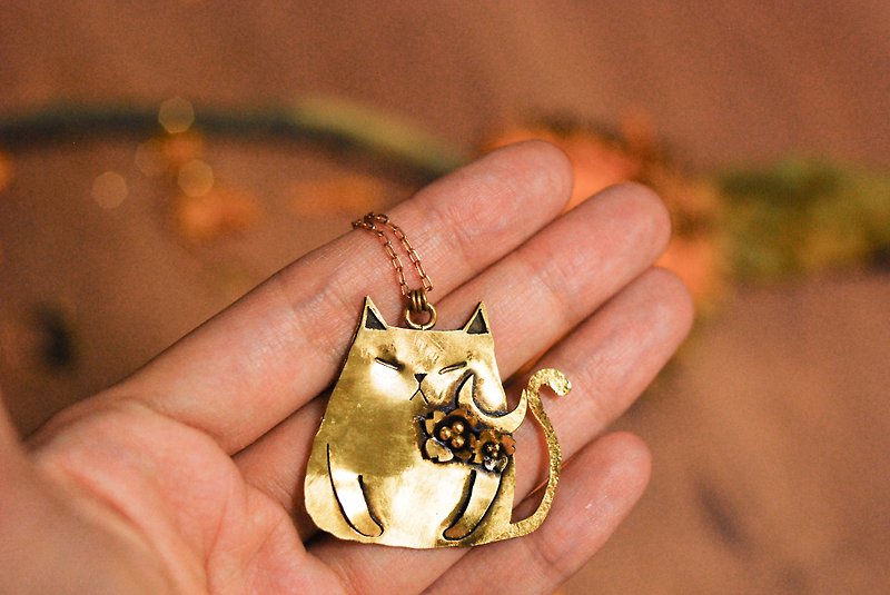 貓貓花朵項鏈 #LUNALUNAisdreaming - 項鍊 - 銅/黃銅 橘色