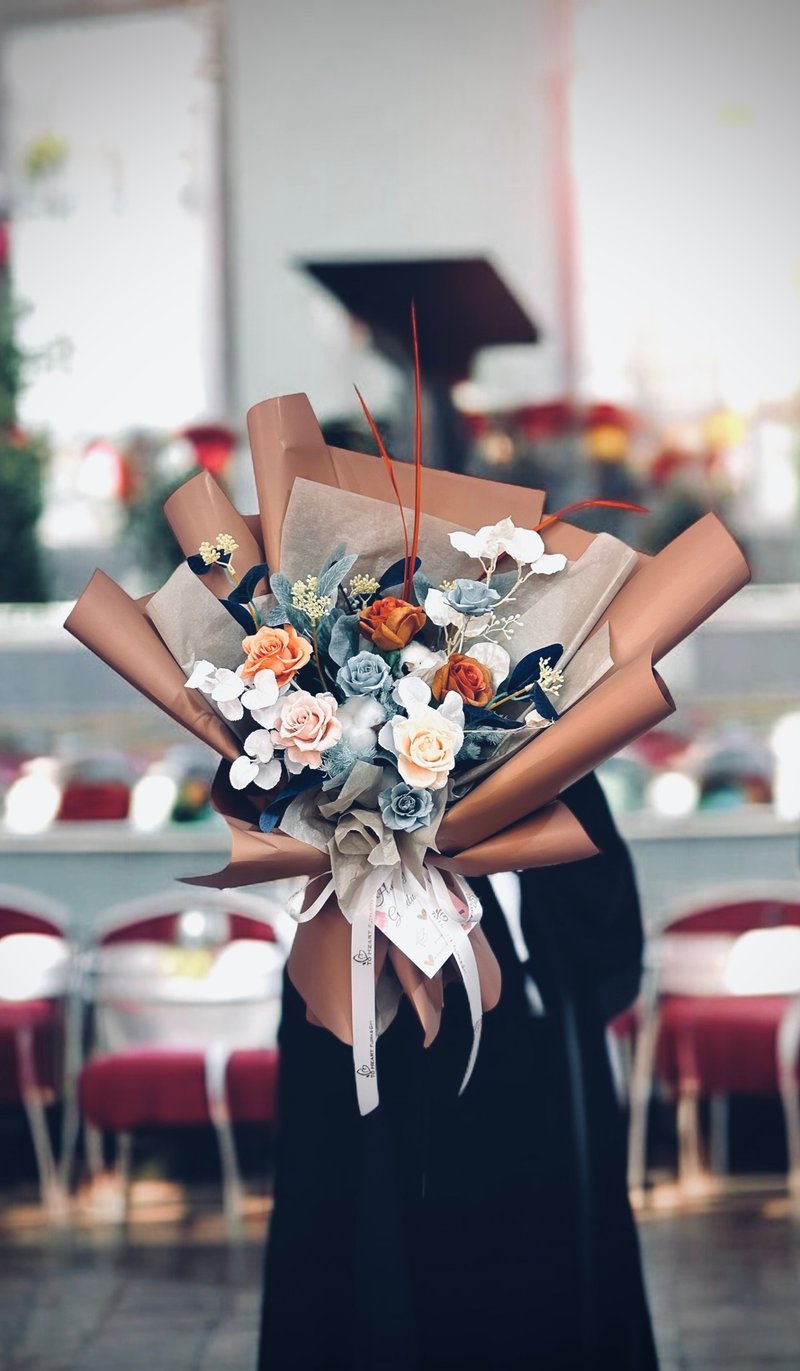 永生花束 畢業花束 - 擺飾/家飾品 - 植物．花 