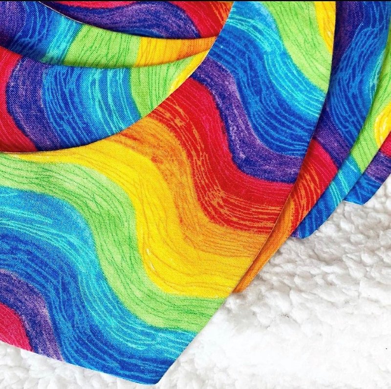 Rainbow wave pet scarf with customized embroidery - Collars & Leashes - Other Materials Multicolor
