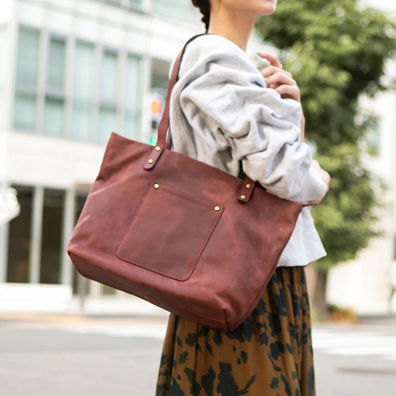 Tote bag A4 file bag leather cowhide aging Wine red HAB005 - กระเป๋าถือ - หนังแท้ สีแดง