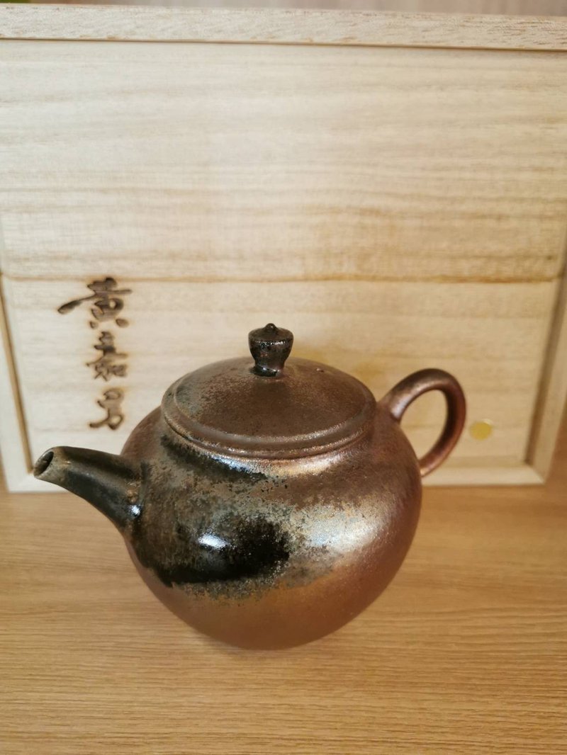 柴燒自然落灰柴燒壺 - 茶壺/茶杯/茶具 - 陶 