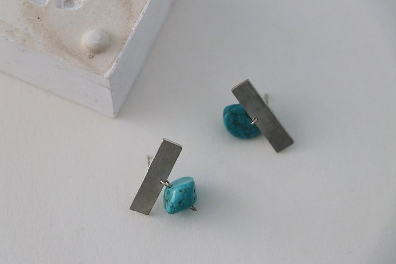 Sanshan-TM little blue earrings - ต่างหู - เครื่องประดับ สีเทา