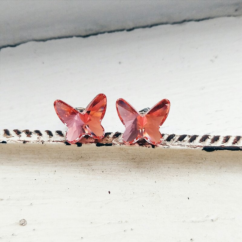 耳環 swarovski 施華洛施奇 水晶 蝴蝶 - 耳環/耳夾 - 其他材質 粉紅色