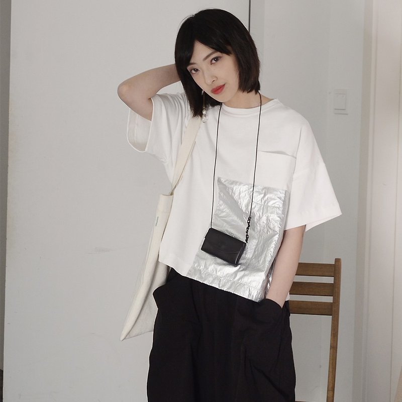 Geometric stitching short T-shirt | T-shirt | Cotton | Independent brand |Sora-129 - เสื้อยืดผู้หญิง - ผ้าฝ้าย/ผ้าลินิน ขาว