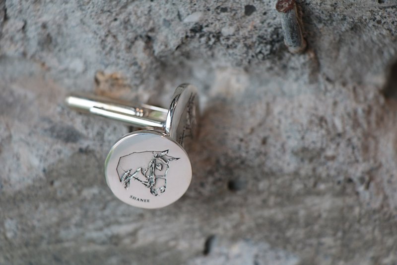 Classic Round Horse | Series Cufflinks - Cuff Links - Silver 