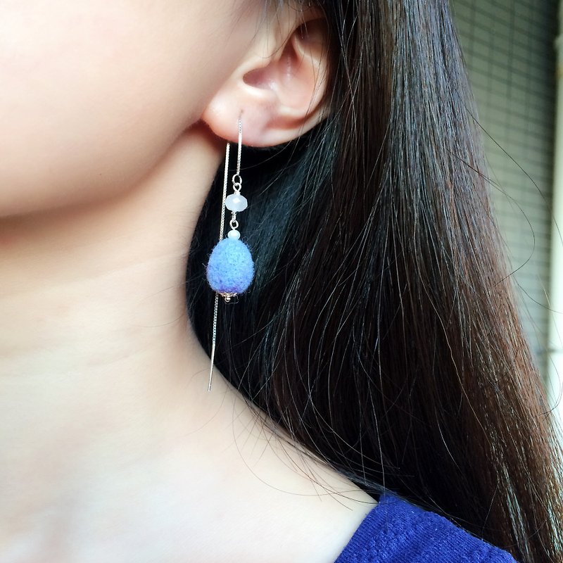 新款【離夢繫列】925純銀粉水晶珍珠創意羊毛氈球耳線 - 耳環/耳夾 - 羊毛 藍色