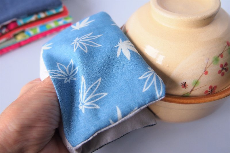 兩用隔熱小手套/鍋墊 (東洋風) - 餐桌布/桌巾/餐墊 - 棉．麻 藍色