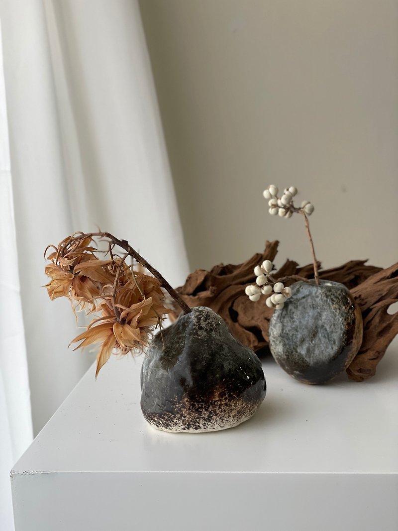 The sea is dry and the stone is rotten / small pottery flower set - Pottery & Ceramics - Pottery Gray