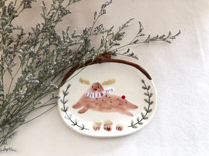 Hand made gold packet saucer - Christmas elk section - oval - Small Plates & Saucers - Pottery Red