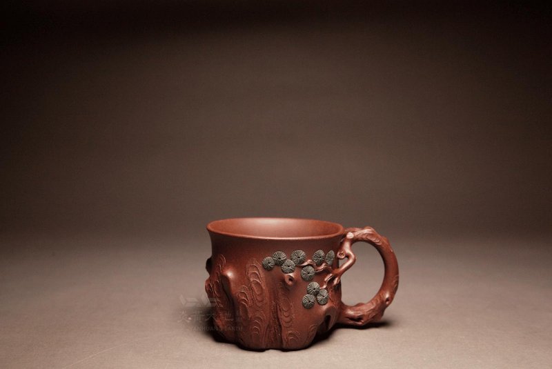 [Song Zhuang Cup 10] Yanhuang Land Art Longshan Hall Fully Handmade Extremely Old Black Star Soil 150cc - ถ้วย - ดินเผา สีม่วง