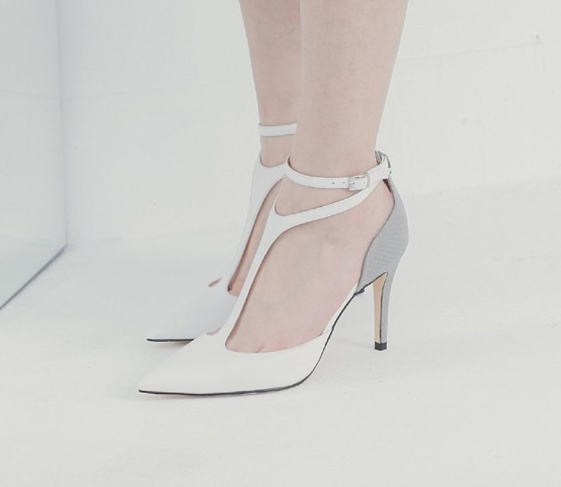 Streamline thin band around the ankle tip leather high heels gray - High Heels - Genuine Leather White