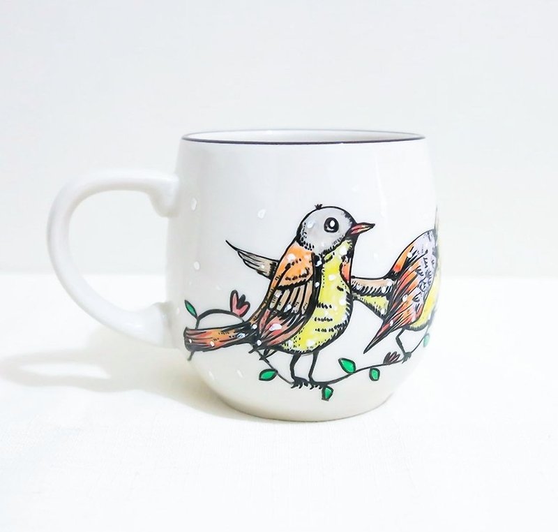 Hand Painted Porcelain Cup - แก้วมัค/แก้วกาแฟ - เครื่องลายคราม สีกากี