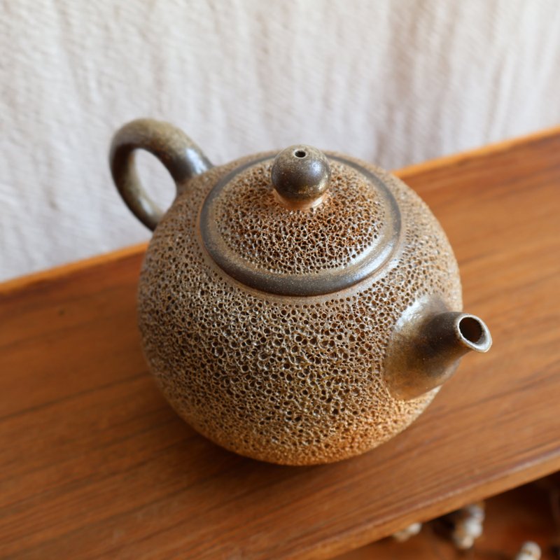 冰煙壺 柴燒陶手工茶壺 - 茶壺/茶杯/茶具 - 陶 咖啡色