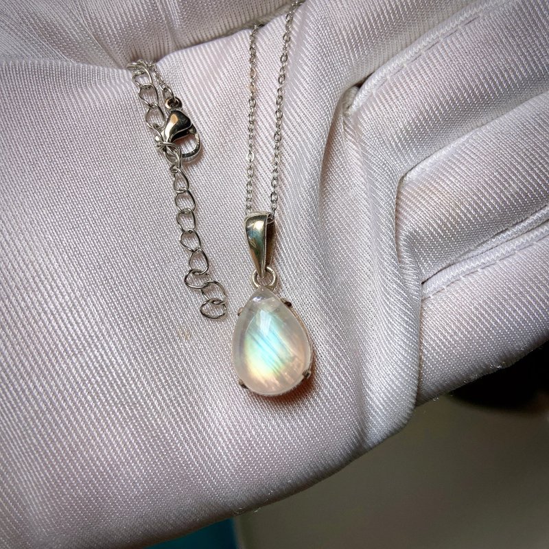 Extremely rare natural rainbow halo moonstone 925 sterling silver rainbow colorful orange yellow green blue indigo spectrum necklace - สร้อยคอ - เงินแท้ หลากหลายสี