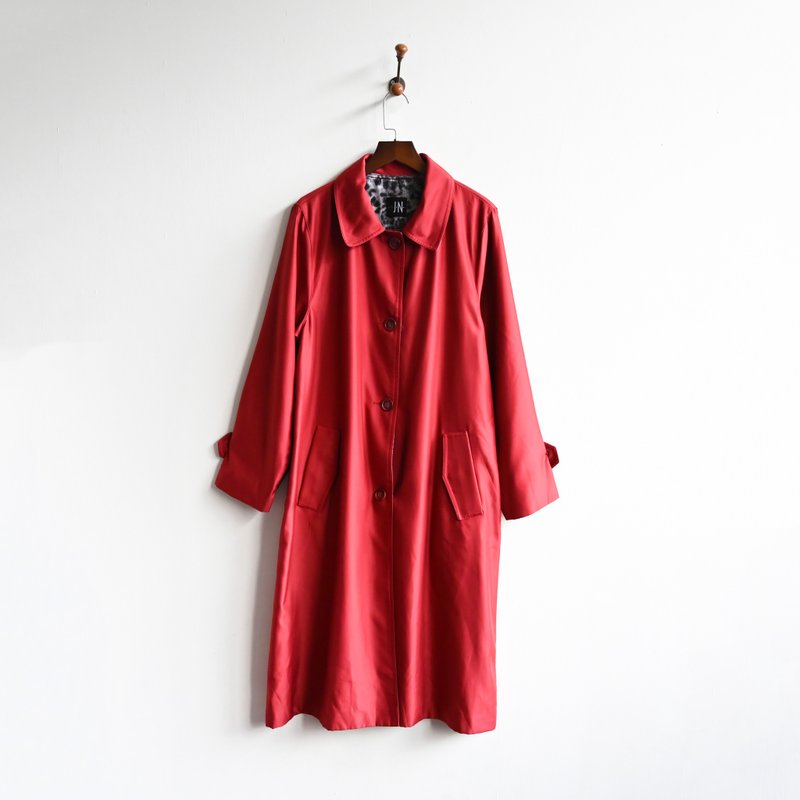 【蛋植物古著】珊瑚光影經典版型古著風衣 - 女大衣/外套 - 其他人造纖維 