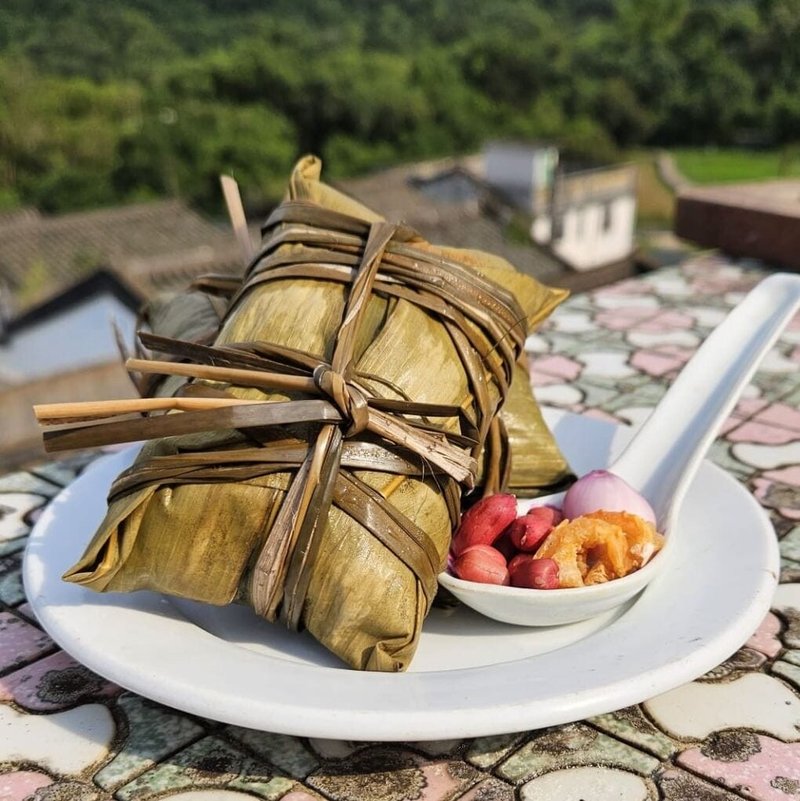 Hakka-style Peanut Rice Dumpling - Grains & Rice - Fresh Ingredients Green