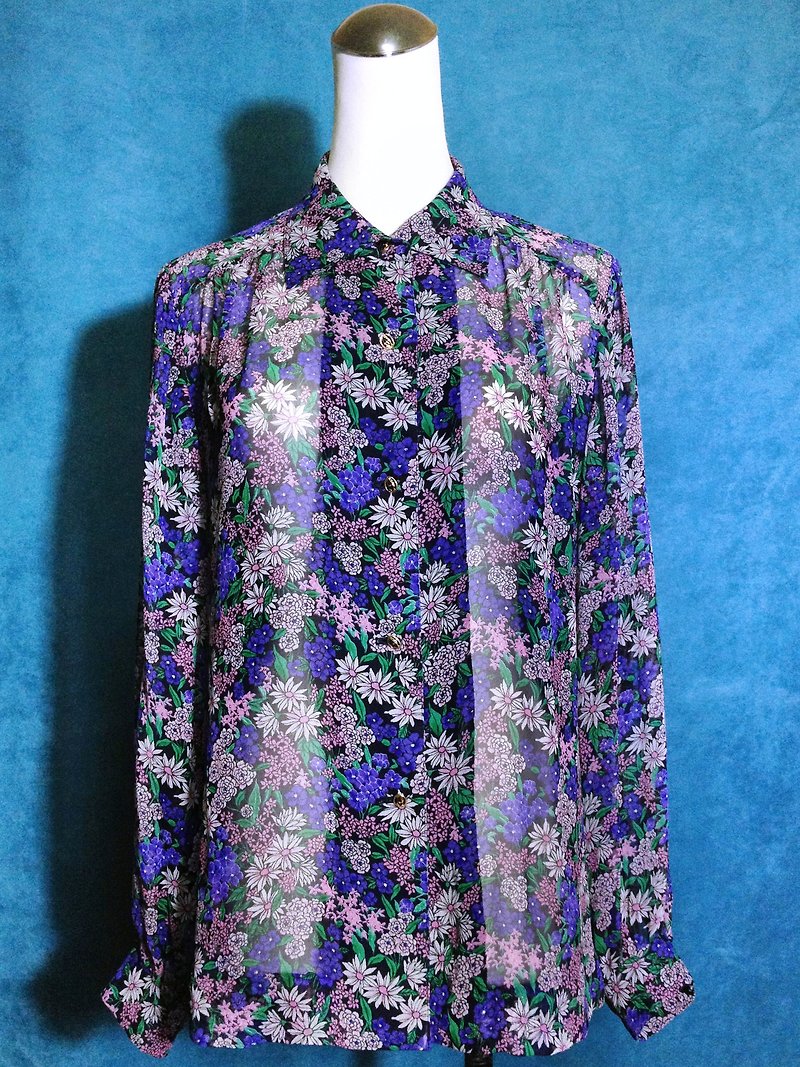 When vintage [antique shirt / purple flowers chiffon vintage shirt] abroad back VINTAGE - Women's Shirts - Polyester Purple