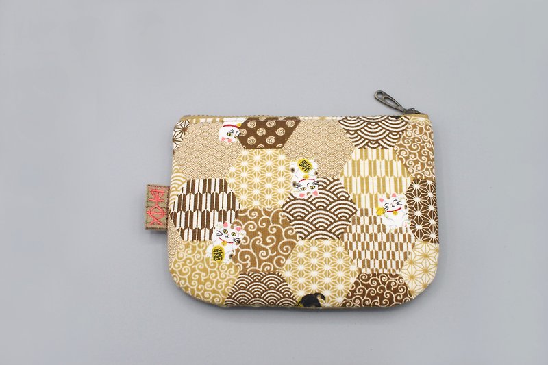 Ping An Xiaole Bag-Lucky Cat Small Wallet in Totem - กระเป๋าสตางค์ - ผ้าฝ้าย/ผ้าลินิน สีส้ม