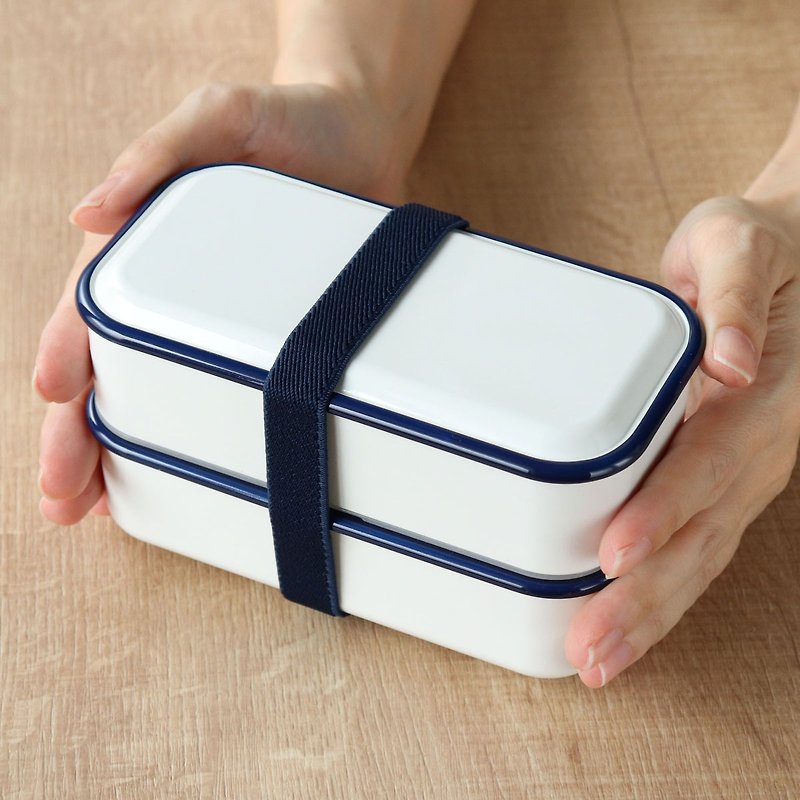 [Japan TAKENAKA] Japan-made retro series microwaveable double-layer crisper 550ml-blue border - Lunch Boxes - Other Materials Blue