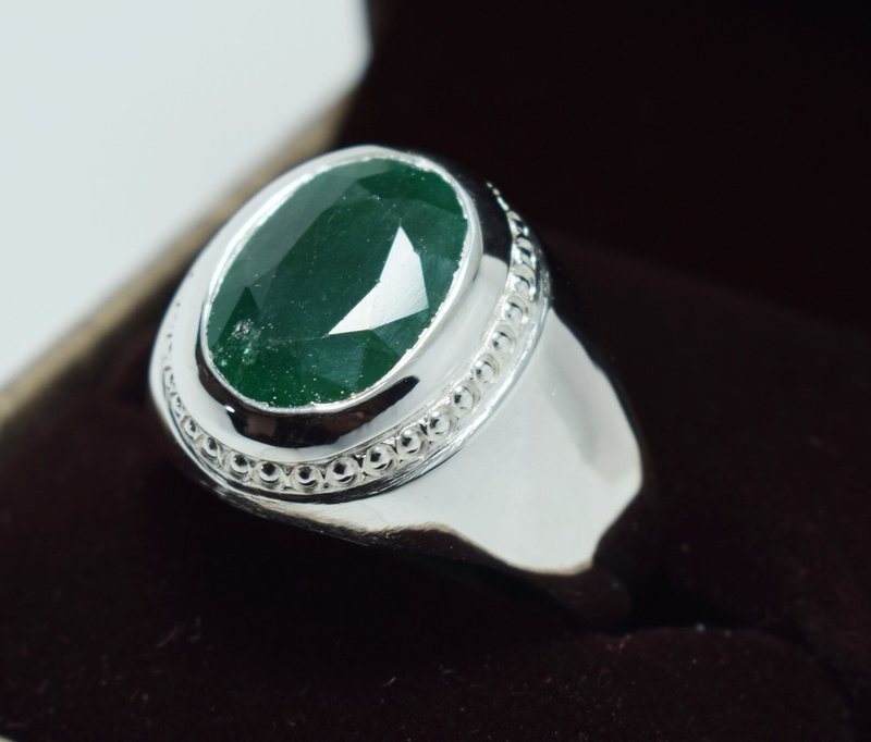 Emerald Ring Natural Green Emerald Stone Holloween Day Gift For Him Real Gemston - 戒指 - 寶石 綠色