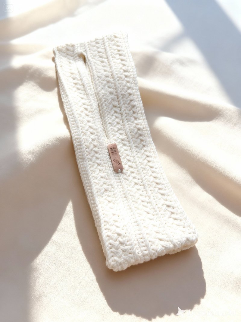 【鉤鉤手】象牙白鉤織手機提袋/長條形手機套 - 手機殼/手機套 - 棉．麻 