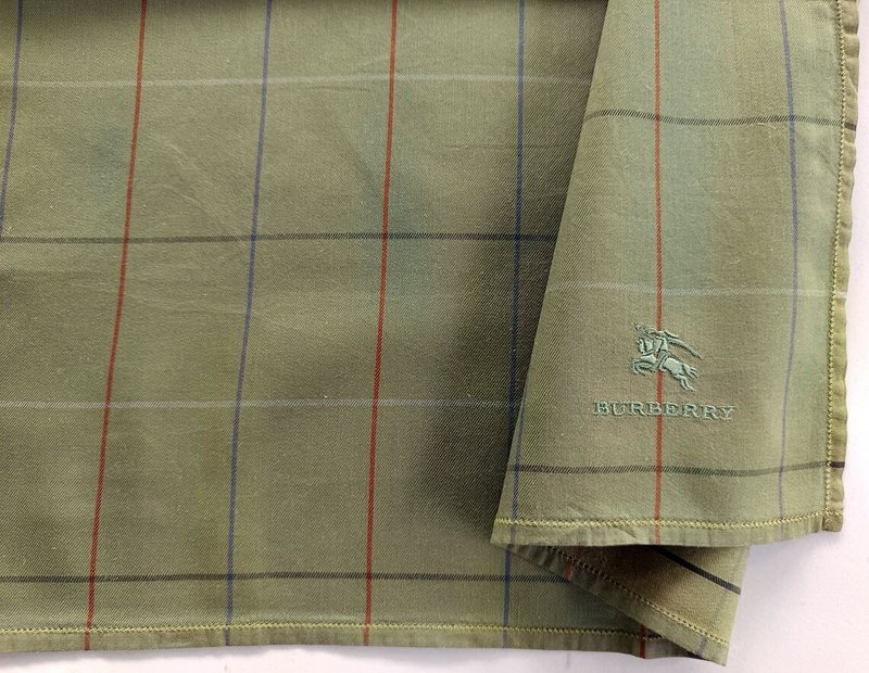 Burberry Vintage Handkerchief Classic Brownish Green Grid Check 19 x 18.5 inches - 手帕 - 棉．麻 卡其色