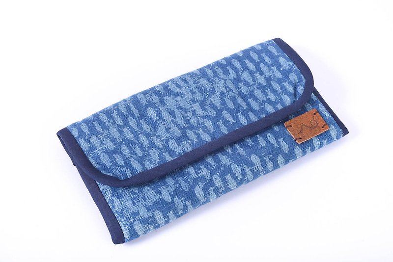 Unique Tri Fold Long Wallet Cutch With Zipper Wallet - 長短皮夾/錢包 - 棉．麻 藍色