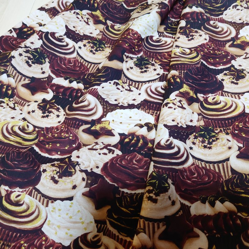 [Made to order] sweet sweet CHOCOCUPCAKE Skirt / Free size / USAfabric / Made in Japan / BROWN - Skirts - Cotton & Hemp Brown