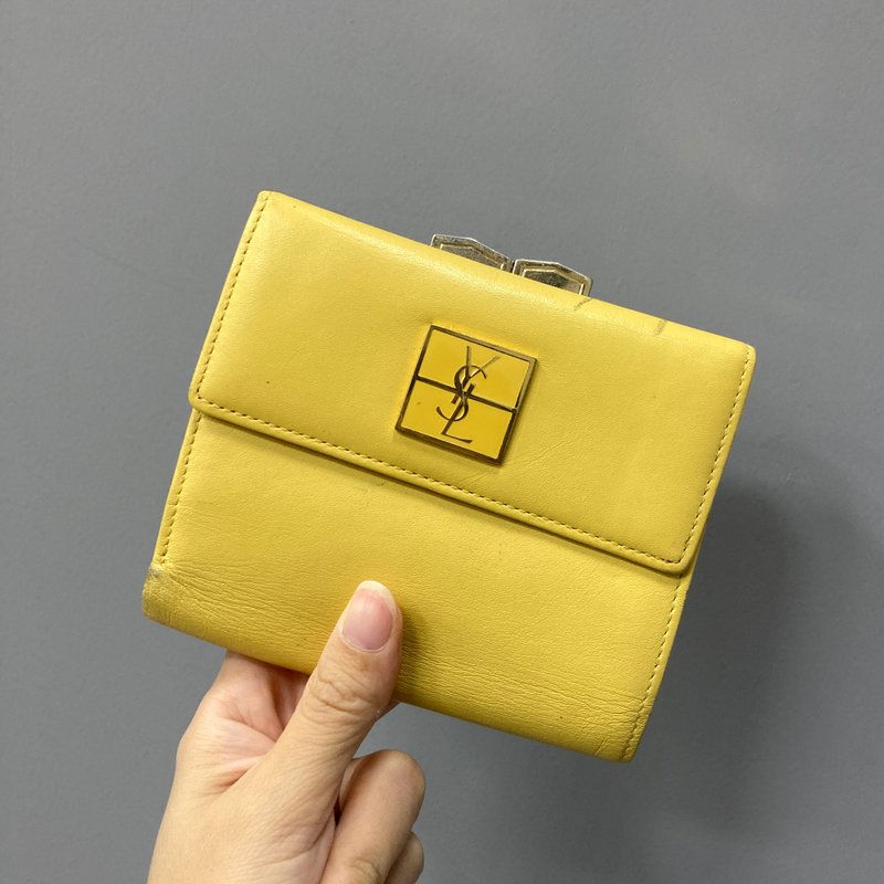 YSL 聖羅蘭 立體logo 蝴蝶扣 少見黃色 古董皮夾 短夾 vintage - 錢包/皮夾/長短夾 - 真皮 黃色