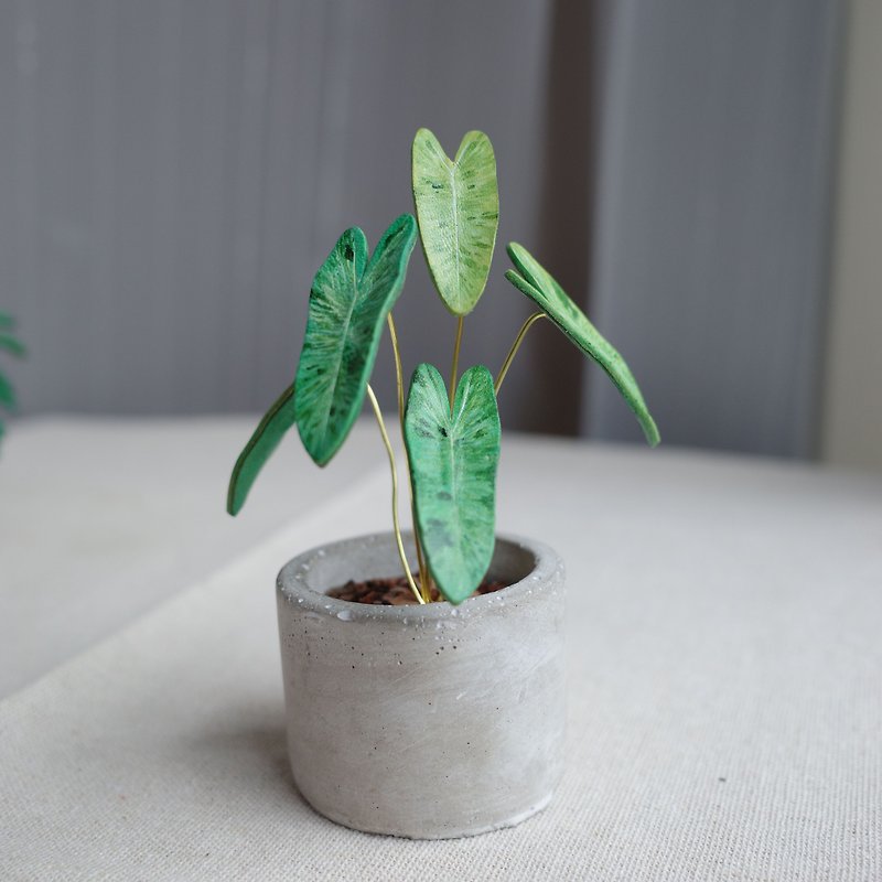 Green Paradise Philodendron Leather Mini Potted Plant - ตกแต่งต้นไม้ - หนังแท้ สีเขียว