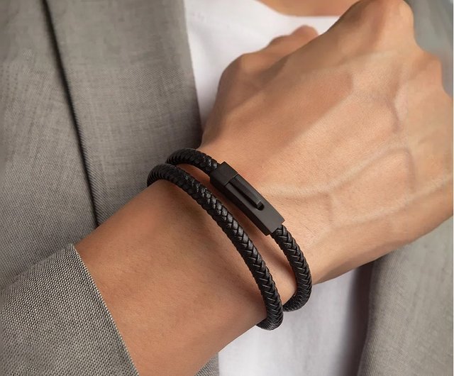 Men's Retro Cowhide Woven Bracelet Girls Leather Bracelet Simple Design  Leather Rope Valentine's Day Gift - Shop BOVER Bracelets - Pinkoi