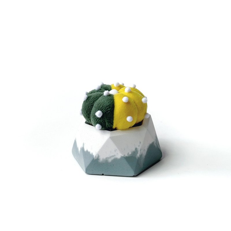 (Pre-order) Meow King handmade Douwa x Ni Nan Cement basin joint combination - white and green two-color polygon - Items for Display - Cement Green