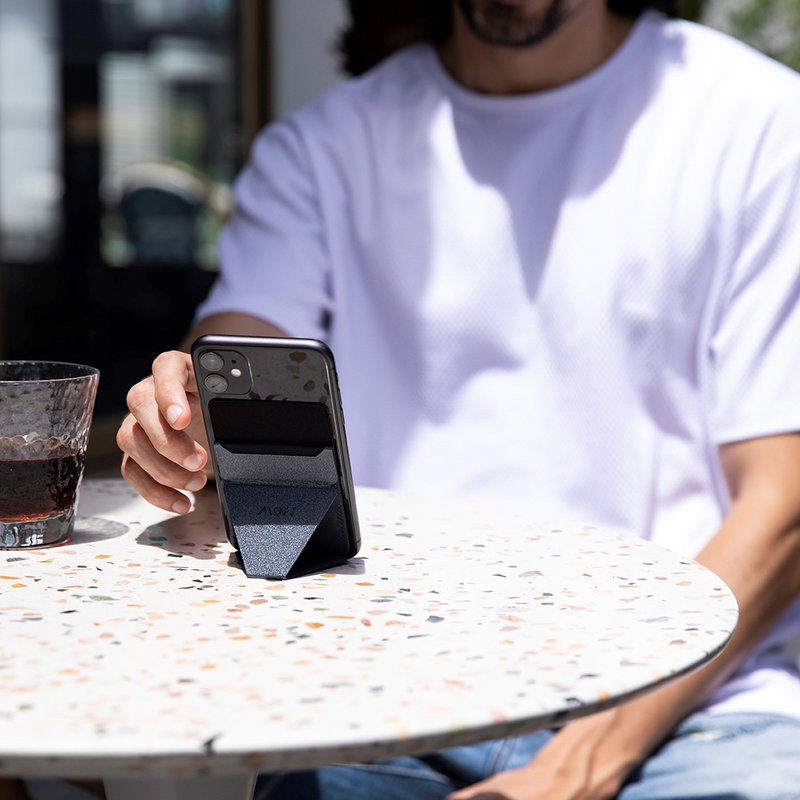 MOFT X Phone Stand & Wallet 黏貼手機支架 - 手機配件 - 其他材質 灰色