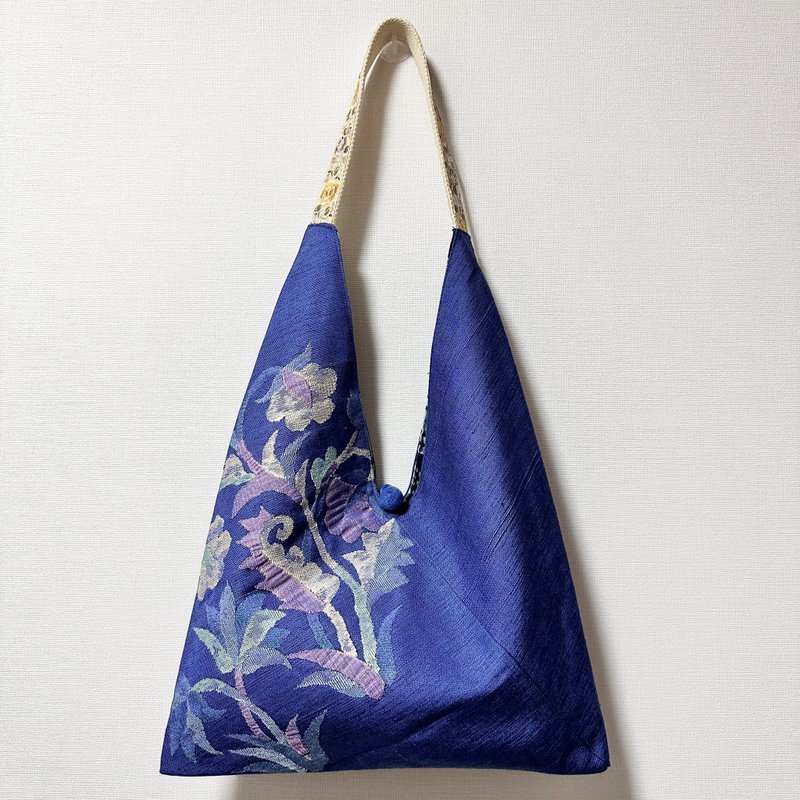 Best-selling spot/Japanese style kimono cloth rice dumpling side backpack/ Indigo appliqué cloth - Messenger Bags & Sling Bags - Cotton & Hemp Purple