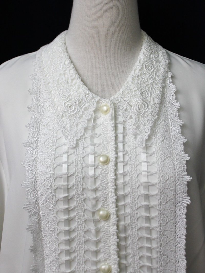 [RE0407T1958] Department of Forestry complex classical Ya Leisi collar white shirt vintage - เสื้อเชิ้ตผู้หญิง - เส้นใยสังเคราะห์ ขาว