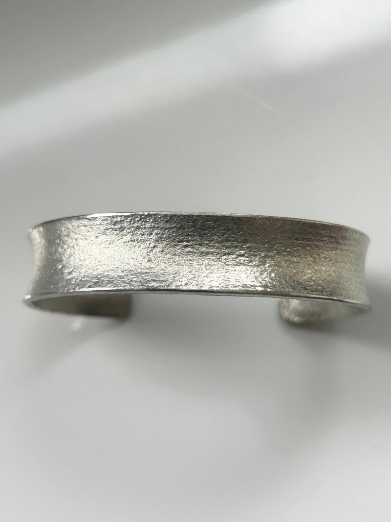 錫バングル「tin」round - 手鍊/手環 - 其他金屬 
