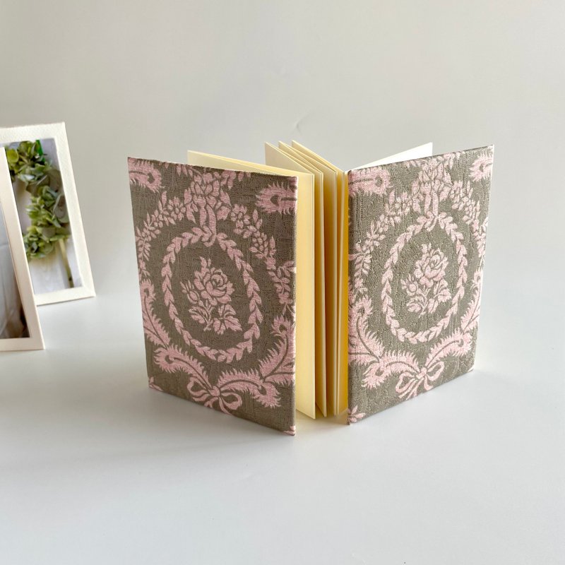 Accordion shape photo album, Jacquard , A6 - อัลบั้มรูป - ผ้าฝ้าย/ผ้าลินิน สึชมพู