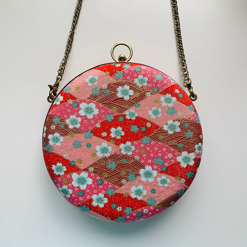Japanese pink white cherry wave small round bag-can be held in hand / cross-back dual-use - กระเป๋าคลัทช์ - ผ้าฝ้าย/ผ้าลินิน สึชมพู