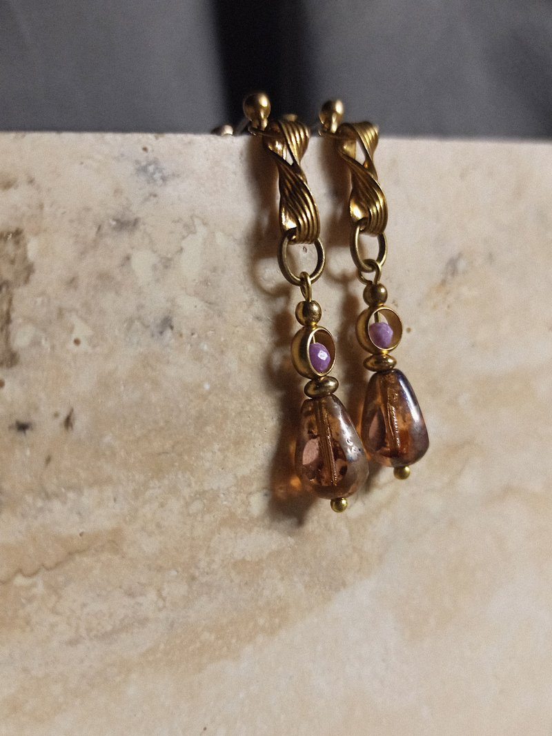 Natural stone vintage glass bead earrings Bronze earrings / purple mica - Earrings & Clip-ons - Copper & Brass Multicolor