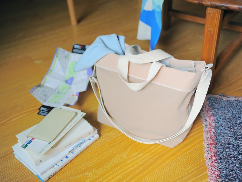 jainjain-no chapter 02 khaki tote bag / portable / shoulder Tote - Messenger Bags & Sling Bags - Cotton & Hemp Khaki