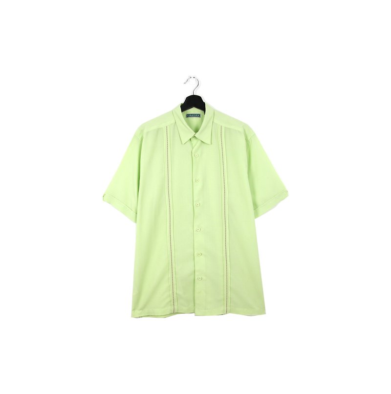 Back to Green:: Grassy // Wearable for men and women // vintage Hawaii Shirts - เสื้อเชิ้ตผู้ชาย - ผ้าฝ้าย/ผ้าลินิน 
