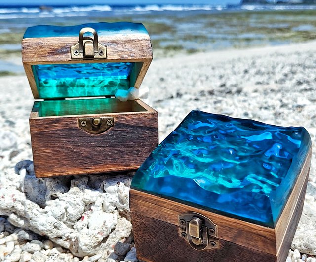 グリーンハンドメイド/レジンウェーブオーシャンログリングボックス