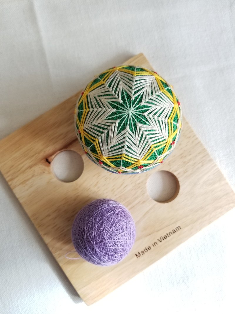 彩線日和 中尺寸鞠球 家居遊玩擺設 - 蛛 (全人手) S Size - 擺飾/家飾品 - 繡線 綠色