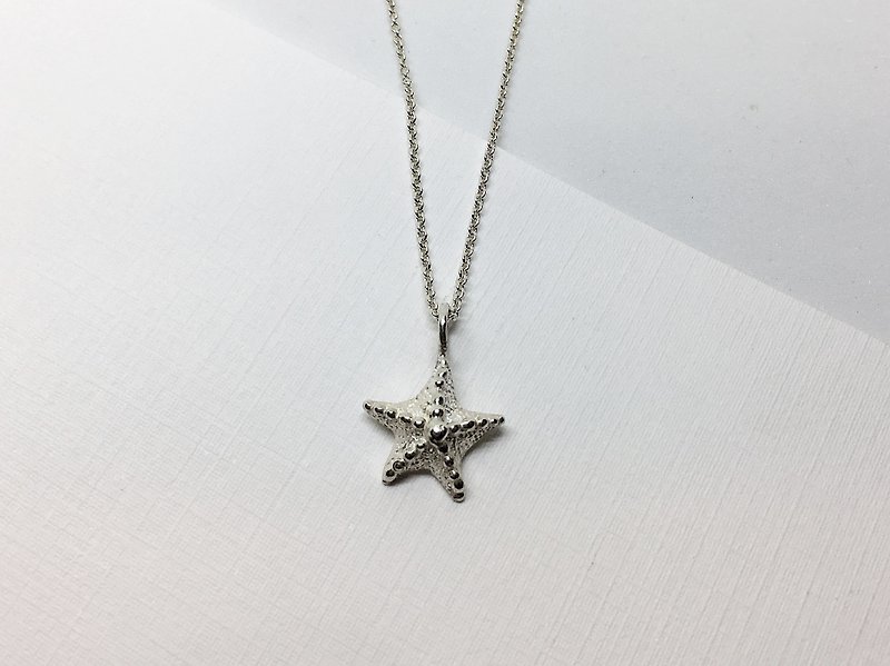 The small world of the sea. Sea star necklace. 925 sterling silver. sterling silver - สร้อยคอ - เงินแท้ สีเงิน