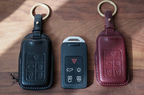Shape it  Handmade Leather volvo key Case.Car Key Holder - Shop Navy  LeatherCraft Keychains - Pinkoi