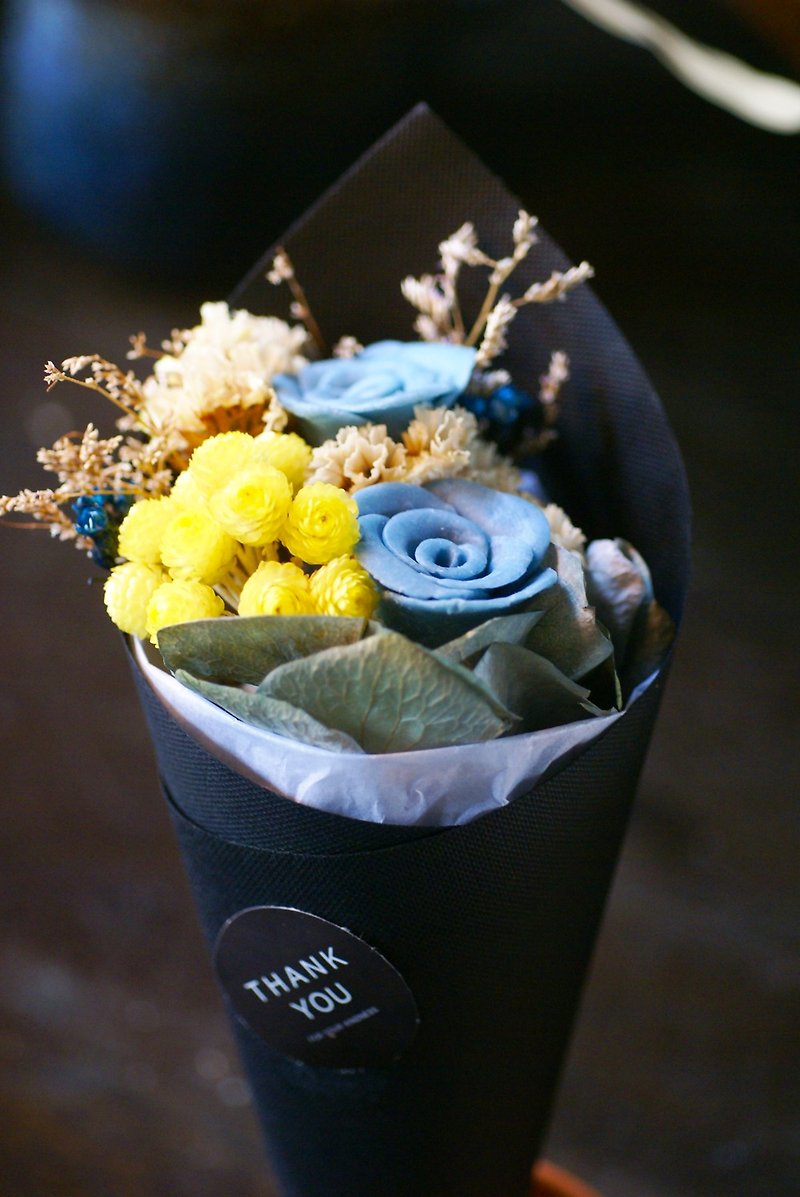 Nature _ Blue Rose Soap ‧ Vanilla Dry Bouquet - Graduation Bouquet - ตกแต่งต้นไม้ - พืช/ดอกไม้ สีน้ำเงิน