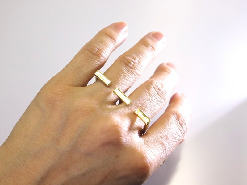 Japan Quality | Double Finger Ring Square - 戒指 - 其他金屬 金色