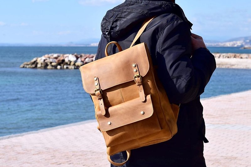 Waxed Leather Backpack Laptop Backpack Leather Rucksack for Men or Women Bag. - 背囊/背包 - 真皮 咖啡色