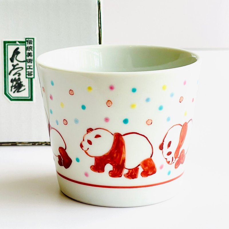 [Christmas Gift] Kutani Ware-Pig Cup with Red Painted Panda - Teapots & Teacups - Porcelain White