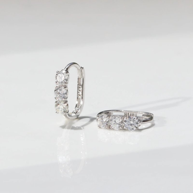 14K 三排鑽橢圓耳扣耳環 ( 總重 0.6 ct) ( 內徑 上下 10mm) - 耳環/耳夾/耳骨夾 - 貴金屬 白色